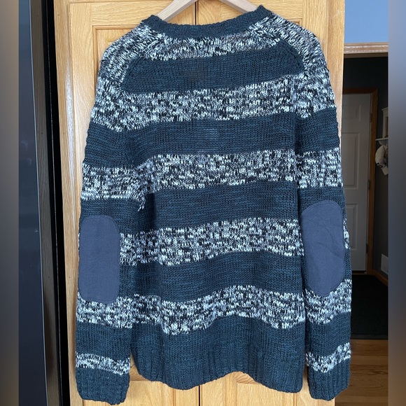 Mens Kenneth Cole Sweater, Large - Picture 2 of 3